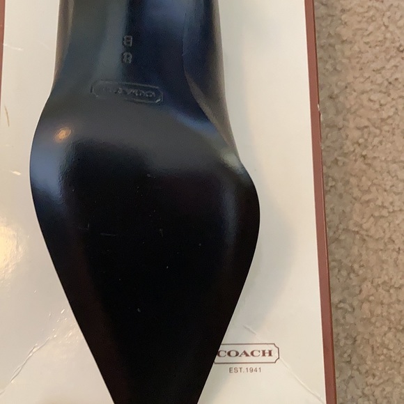New Coach Black Pumps never worn - Picture 3 of 4